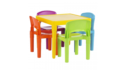 Set masa si 4 scaune din plastic Zilbo